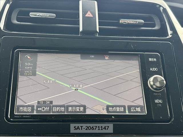 Toyota PRIUS 2018-07 8037673-3