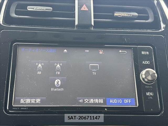 Toyota PRIUS 2018-07 8037673-5