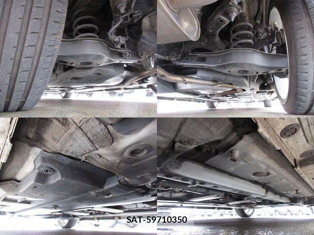 Toyota PRIUS 2017-06 8037692-19
