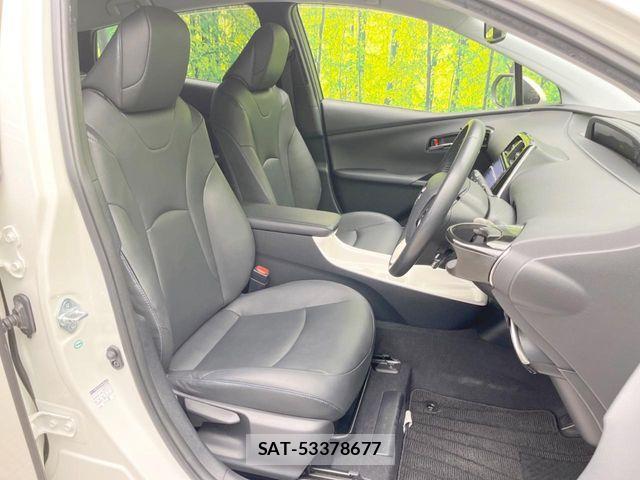 Toyota PRIUS 2017-03 8037666-7