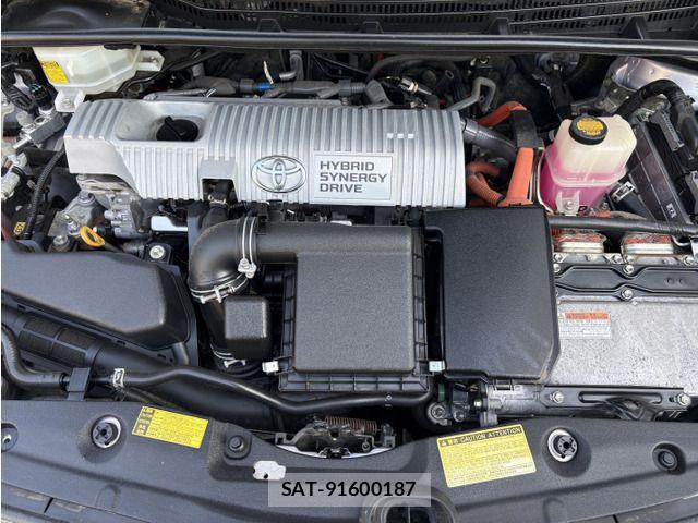 Toyota PRIUS 2012-10 8037709-9