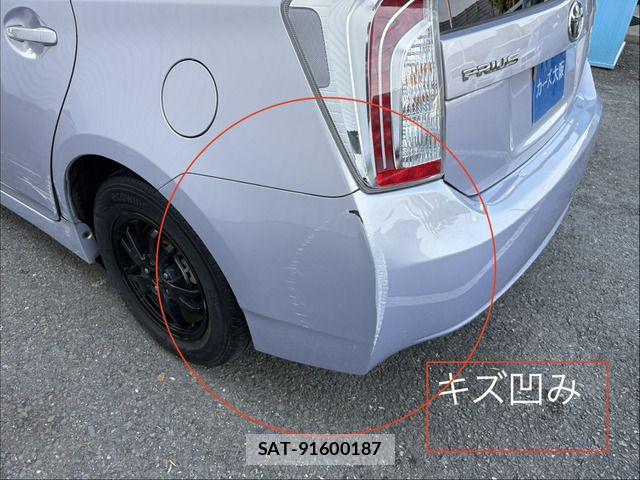 Toyota PRIUS 2012-10 8037709-11