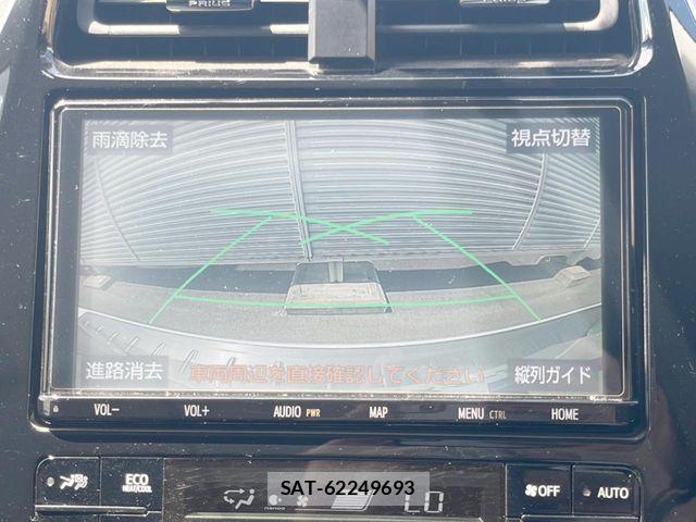 Toyota PRIUS 2022-03 8037661-3