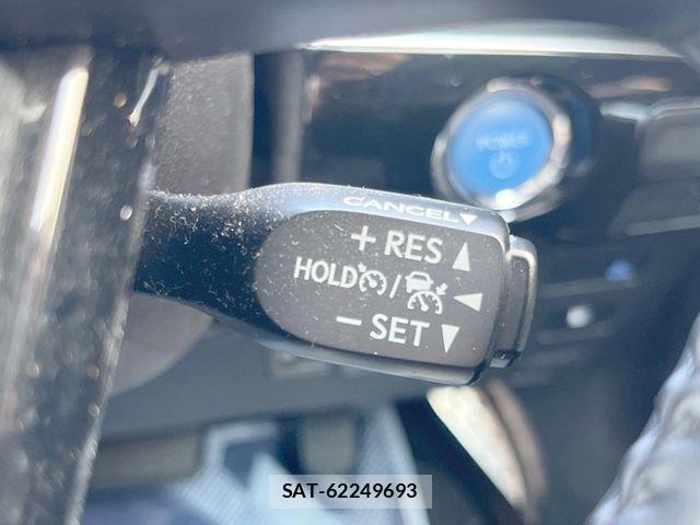 Toyota PRIUS 2022-03 8037661-5