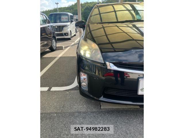 Toyota PRIUS 2011-10 8037758-10