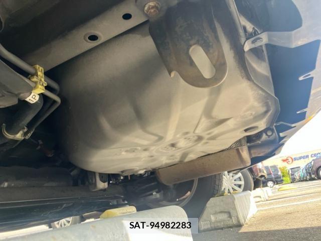 Toyota PRIUS 2011-10 8037758-8