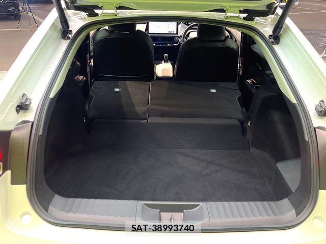Toyota PRIUS 2023-12 8037634-9