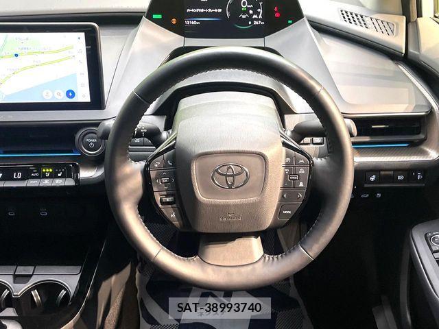 Toyota PRIUS 2023-12 8037634-10