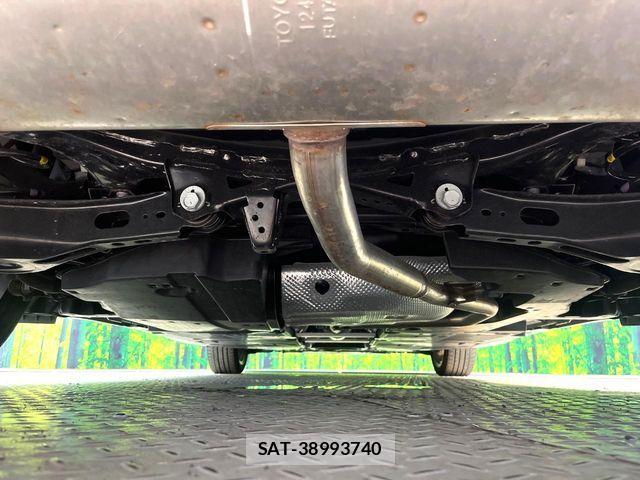 Toyota PRIUS 2023-12 8037634-18