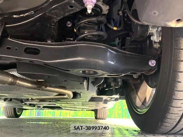Toyota PRIUS 2023-12 8037634-19