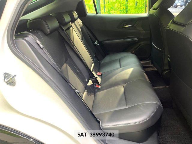 Toyota PRIUS 2023-12 8037634-8