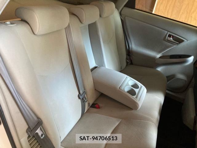 Toyota PRIUS 2013-03 8037741-9