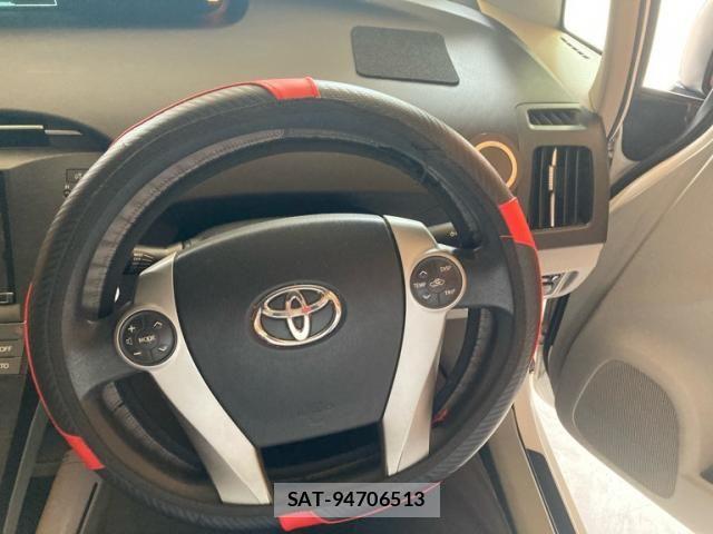 Toyota PRIUS 2013-03 8037741-16