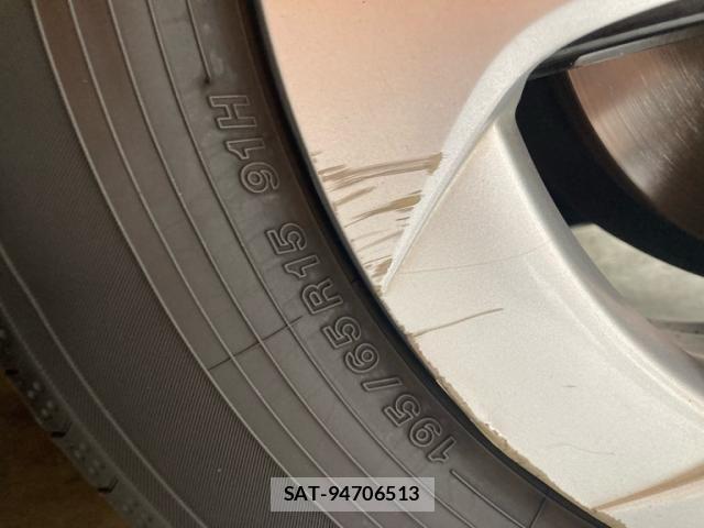 Toyota PRIUS 2013-03 8037741-4