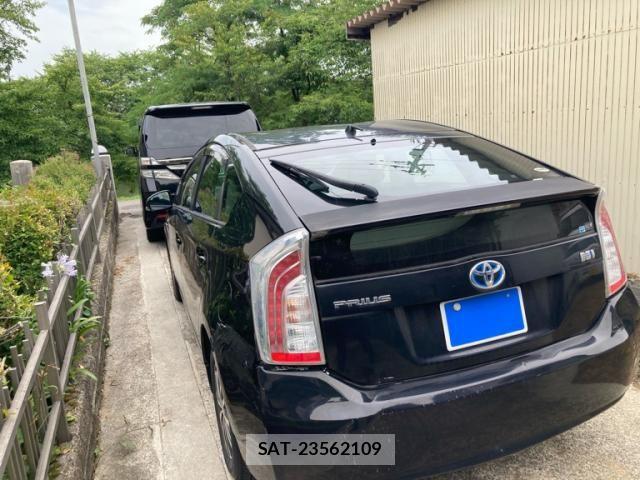 Toyota PRIUS 2012-09 8037739-1
