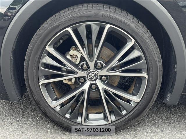 Toyota PRIUS 2025-04 8037642-13