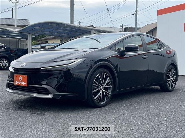 Toyota PRIUS 2025-04 8037642-23
