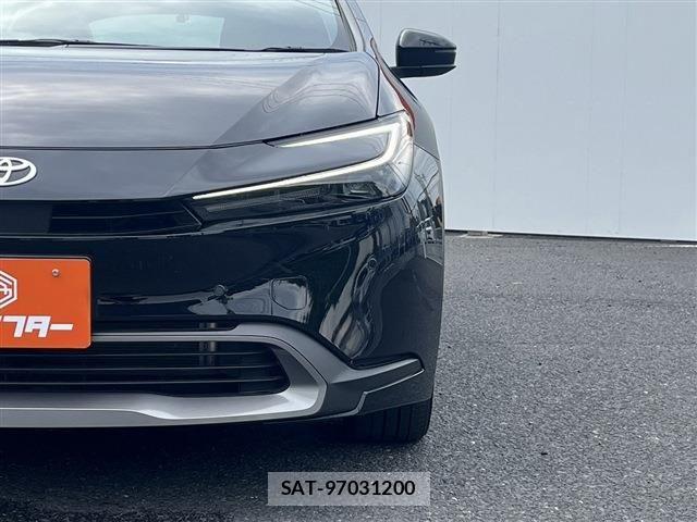 Toyota PRIUS 2025-04 8037642-25