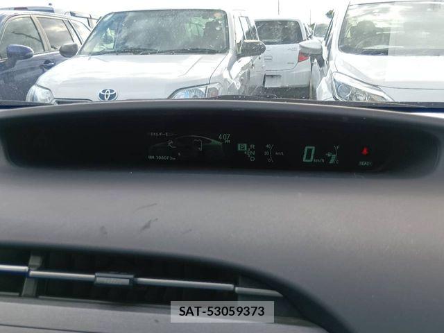 Toyota PRIUS 2015-05 8037714-8