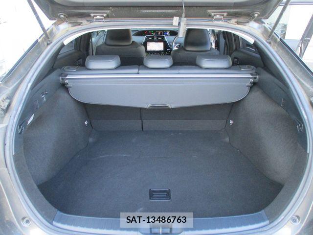 Toyota PRIUS 2016-12 8037688-15