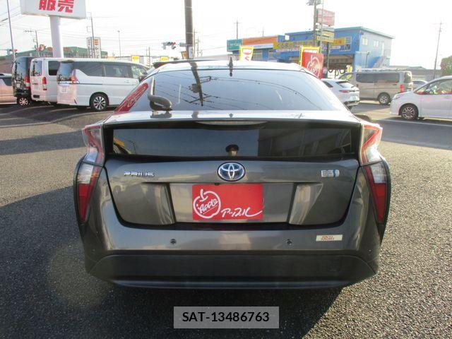 Toyota PRIUS 2016-12 8037688-4