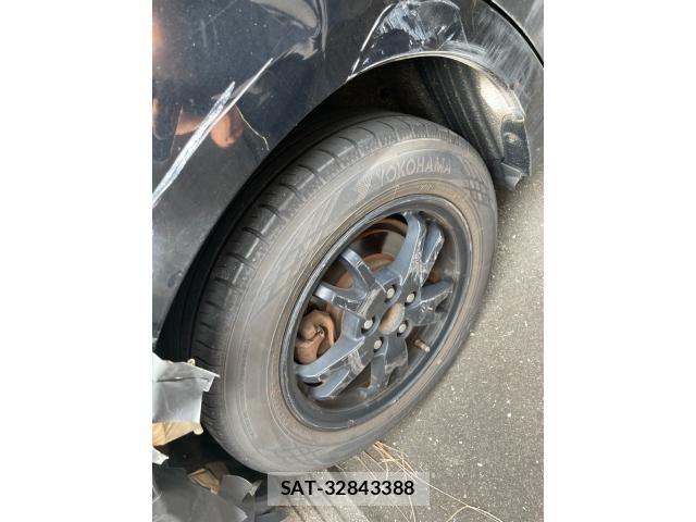 Toyota PRIUS 2014-04 8037752-5