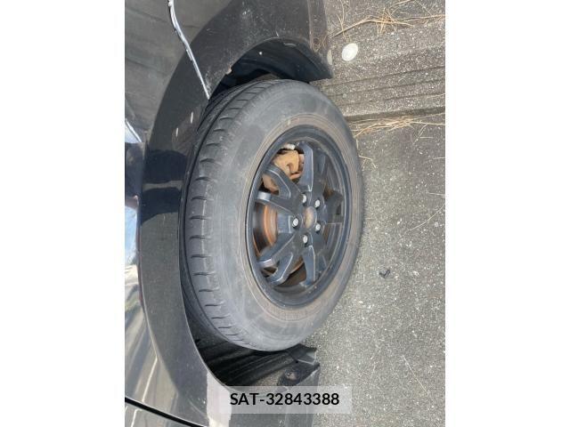 Toyota PRIUS 2014-04 8037752-6