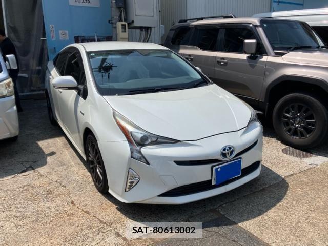 Toyota PRIUS 2016-03 8037700-0