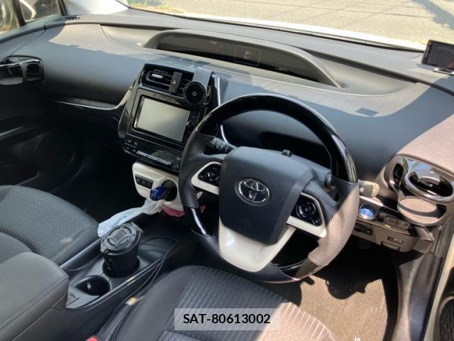 Toyota PRIUS 2016-03 8037700-10