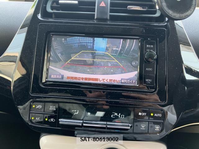 Toyota PRIUS 2016-03 8037700-14