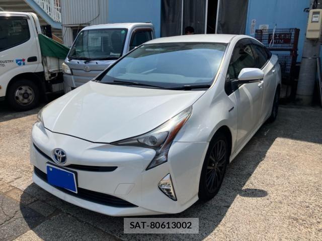 Toyota PRIUS 2016-03 8037700-1