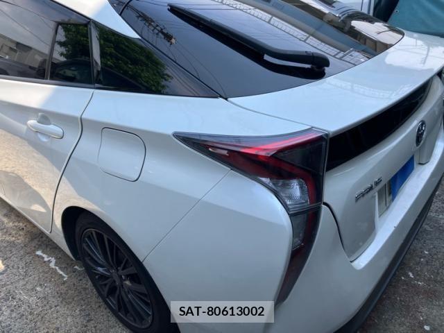 Toyota PRIUS 2016-03 8037700-2