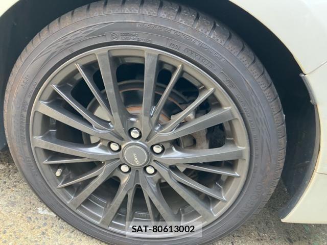 Toyota PRIUS 2016-03 8037700-6