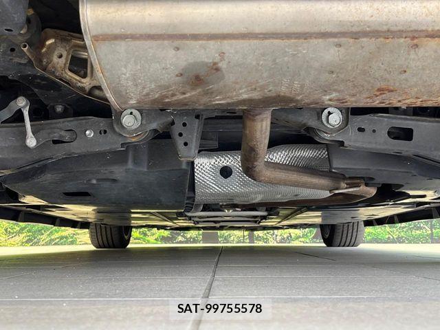 Toyota PRIUS 2020-01 8037659-18