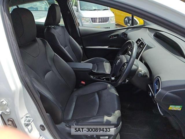 Toyota PRIUS 2021-08 8037658-20