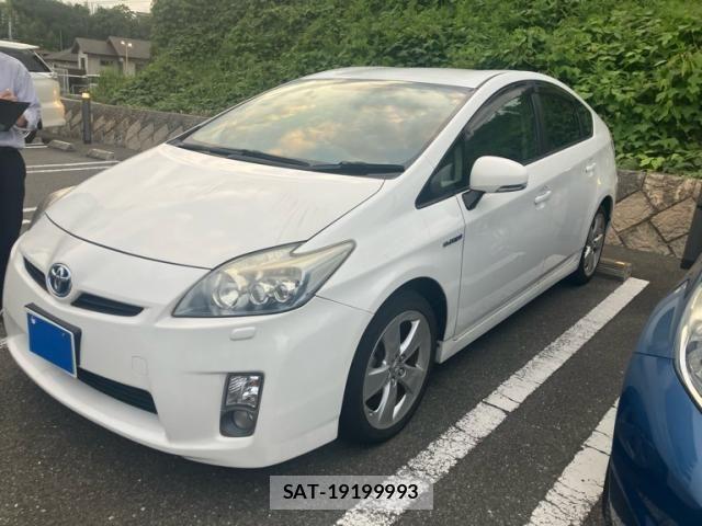 Toyota PRIUS 2011-12 8037748-0