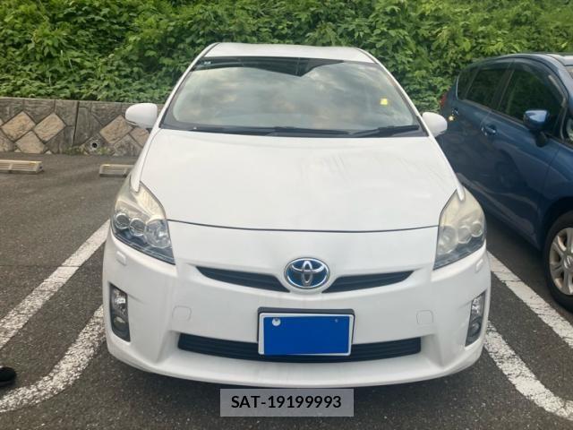 Toyota PRIUS 2011-12 8037748-1