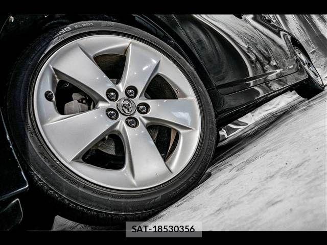 Toyota PRIUS 2015-02 8037693-3