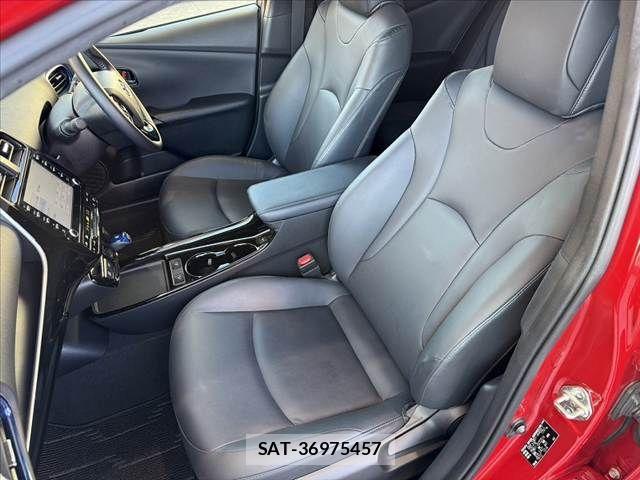 Toyota PRIUS 2022-03 8037663-16