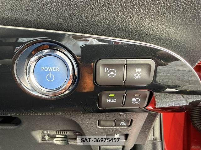 Toyota PRIUS 2022-03 8037663-21