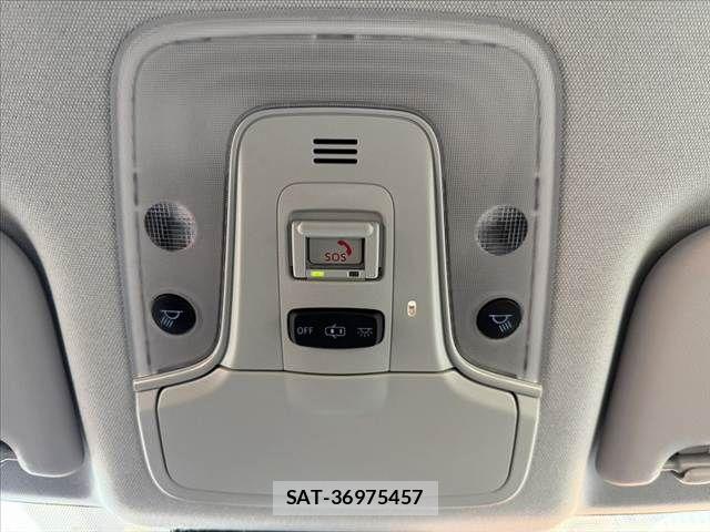Toyota PRIUS 2022-03 8037663-23
