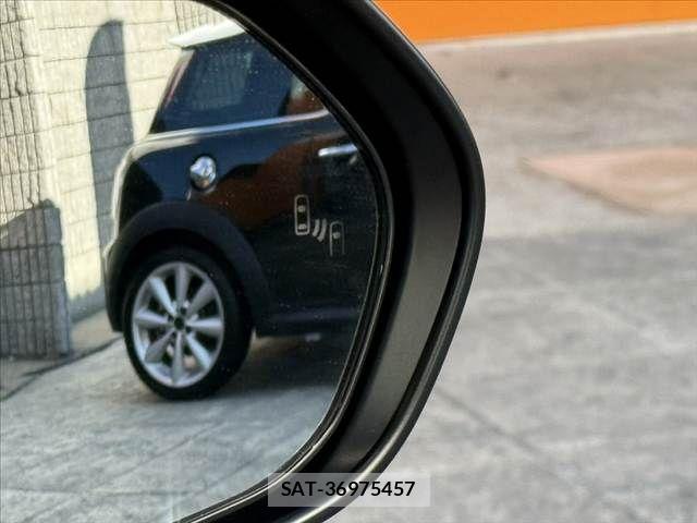 Toyota PRIUS 2022-03 8037663-5