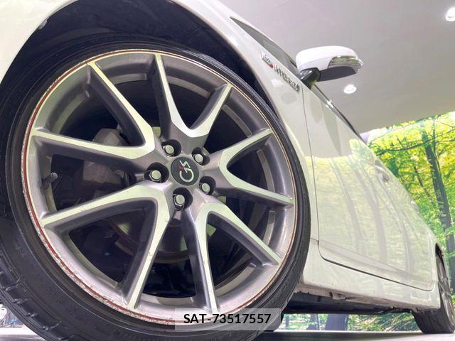 Toyota PRIUS 2013-09 8037703-12