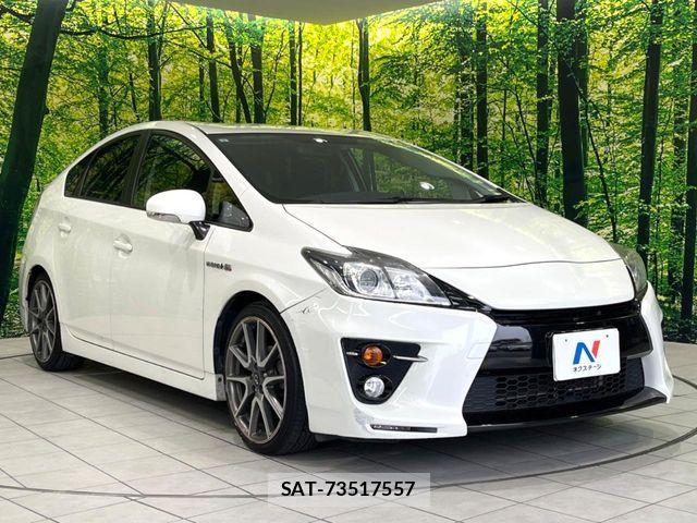 Toyota PRIUS 2013-09 8037703-15