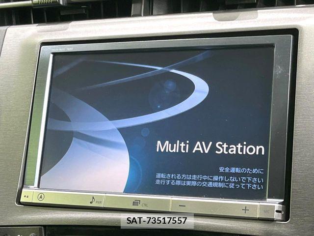 Toyota PRIUS 2013-09 8037703-2