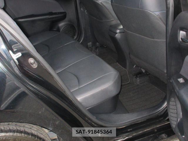 Toyota PRIUS 2016-06 8037695-5