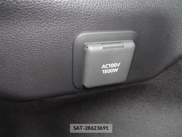 Toyota PRIUS 2023-06 8037648-15