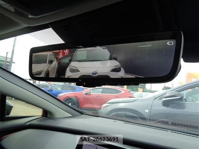 Toyota PRIUS 2023-06 8037648-20