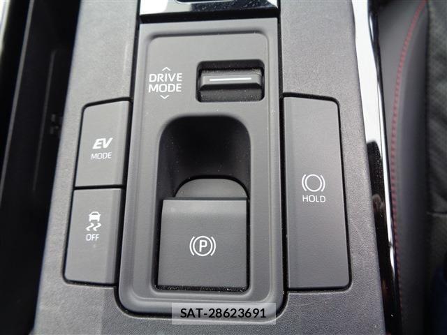 Toyota PRIUS 2023-06 8037648-29