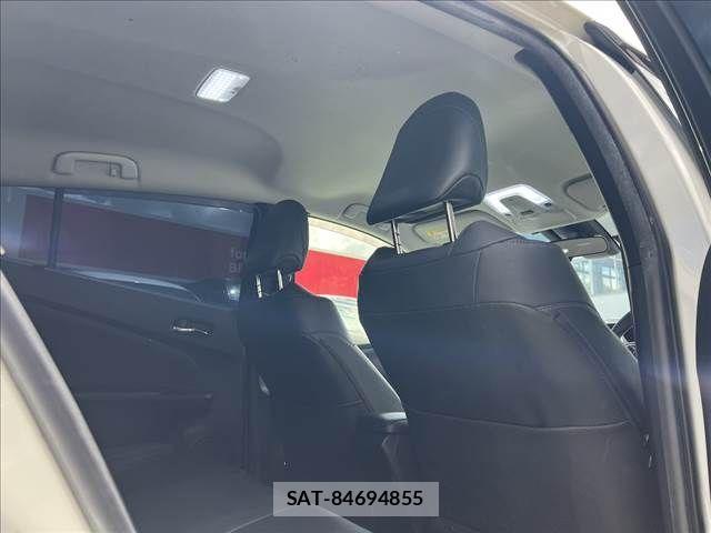 Toyota PRIUS 2016-04 8037681-28